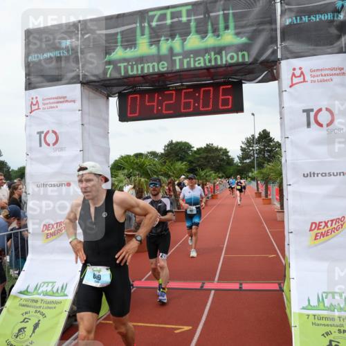 15.06.2025 - 7 Türme Triathlon Michael Strokosch http://msf.ph/oto/7992207 15.06.2025 14:26:06 Ziel 449, 562, 586, 639, 829, 867 meine-sportfotos.de
