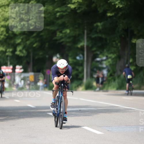 15.06.2025 - 7 Türme Triathlon Yannick Fuchs http://msf.ph/oto/7992213 15.06.2025 13:05:26 Radfahren 218, 292, 619 meine-sportfotos.de