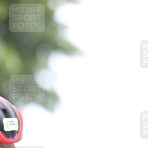 15.06.2025 - 7 Türme Triathlon Yannick Fuchs http://msf.ph/oto/7992251 15.06.2025 11:59:58 Radfahren  meine-sportfotos.de