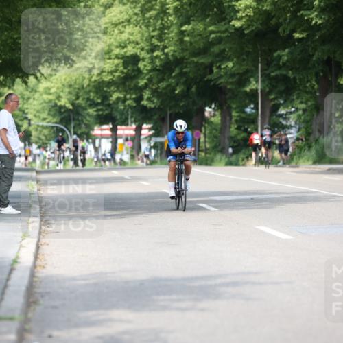 15.06.2025 - 7 Türme Triathlon Yannick Fuchs http://msf.ph/oto/7992393 15.06.2025 13:05:52 Radfahren 193, 421, 447, 548 meine-sportfotos.de