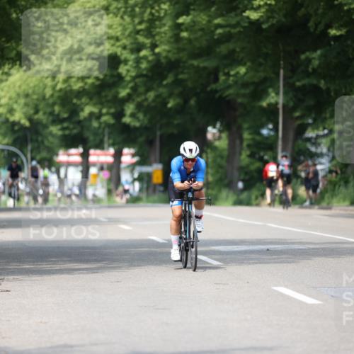 15.06.2025 - 7 Türme Triathlon Yannick Fuchs http://msf.ph/oto/7992401 15.06.2025 13:05:52 Radfahren 193, 421, 447, 548 meine-sportfotos.de