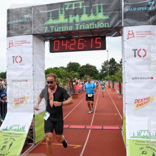 15.06.2025 - 7 Türme Triathlon Michael Strokosch http://msf.ph/oto/7992404 15.06.2025 14:26:15 Ziel 665, 703, 759, 768, 866, 867 meine-sportfotos.de