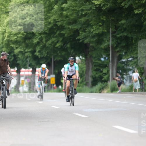 15.06.2025 - 7 Türme Triathlon Yannick Fuchs http://msf.ph/oto/7992492 15.06.2025 12:02:24 Radfahren 250 meine-sportfotos.de