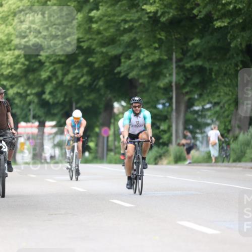 15.06.2025 - 7 Türme Triathlon Yannick Fuchs http://msf.ph/oto/7992502 15.06.2025 12:02:25 Radfahren 250 meine-sportfotos.de
