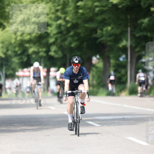 15.06.2025 - 7 Türme Triathlon Yannick Fuchs http://msf.ph/oto/7992536 15.06.2025 13:05:58 Radfahren 193, 320, 447, 479, 972 meine-sportfotos.de