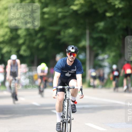 15.06.2025 - 7 Türme Triathlon Yannick Fuchs http://msf.ph/oto/7992540 15.06.2025 13:05:58 Radfahren 193, 320, 447, 479, 972 meine-sportfotos.de
