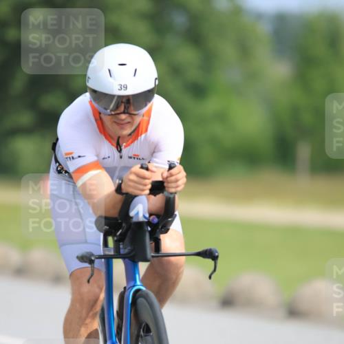 15.06.2025 - 27. Vierlanden-Triathlon H.Heesch http://msf.ph/oto/7992563 15.06.2025 10:16:40 Radfahren 39, 54, 188, 196, 362, 367 meine-sportfotos.de