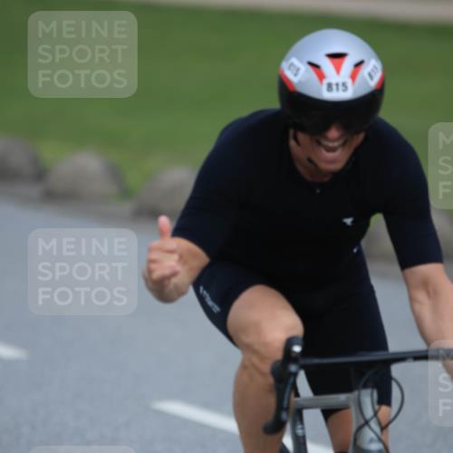 21.06.2025 - 27. Vierlanden-Triathlon H.Heesch http://msf.ph/oto/7992569 15.06.2025 12:02:45 Radfahren 815, 834, 888, 965 meine-sportfotos.de