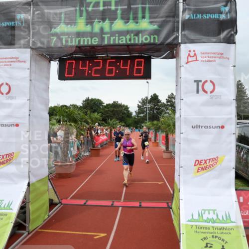 15.06.2025 - 7 Türme Triathlon Michael Strokosch http://msf.ph/oto/7992640 15.06.2025 14:26:47 Ziel 385, 1022, 1194 meine-sportfotos.de