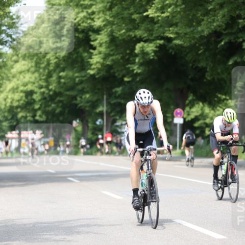 15.06.2025 - 7 Türme Triathlon Yannick Fuchs http://msf.ph/oto/7992672 15.06.2025 13:06:01 Radfahren 320, 447, 479, 794, 972 meine-sportfotos.de