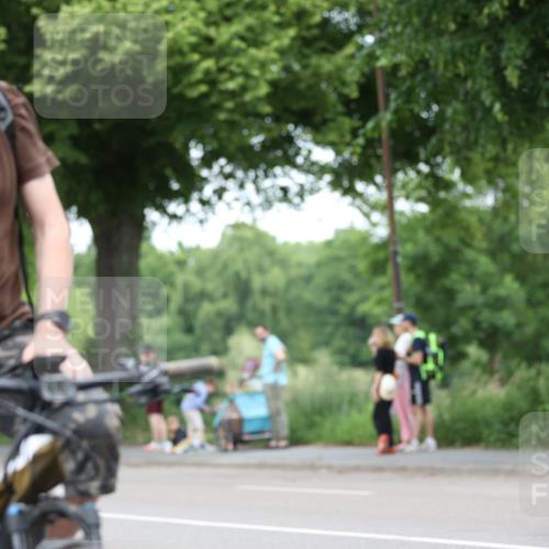 15.06.2025 - 7 Türme Triathlon Yannick Fuchs http://msf.ph/oto/7992682 15.06.2025 12:02:29 Radfahren 250 meine-sportfotos.de