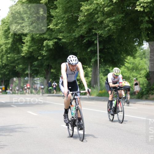 15.06.2025 - 7 Türme Triathlon Yannick Fuchs http://msf.ph/oto/7992695 15.06.2025 13:06:01 Radfahren 320, 447, 479, 794, 972 meine-sportfotos.de