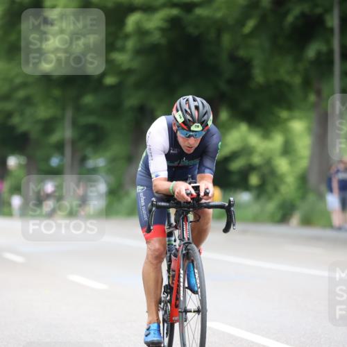 15.06.2025 - 7 Türme Triathlon Yannick Fuchs http://msf.ph/oto/7992697 15.06.2025 12:02:55 Radfahren 216 meine-sportfotos.de