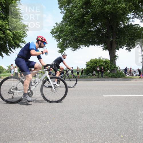 15.06.2025 - 7 Türme Triathlon Yannick Fuchs http://msf.ph/oto/7992712 15.06.2025 13:28:52 Radfahren 339, 557, 558, 592, 595, 745, 805, 886, 1006, 1045, 1049 meine-sportfotos.de