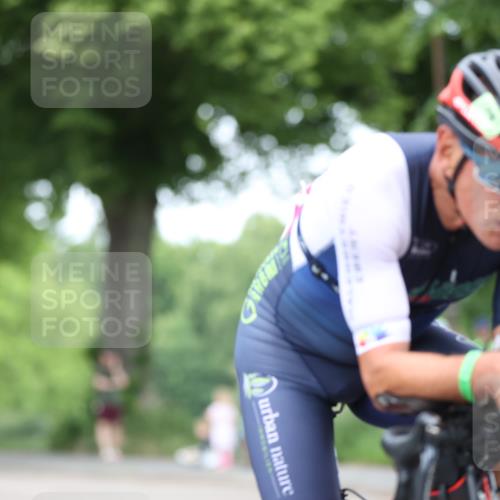 15.06.2025 - 7 Türme Triathlon Yannick Fuchs http://msf.ph/oto/7992714 15.06.2025 12:02:56 Radfahren 216 meine-sportfotos.de