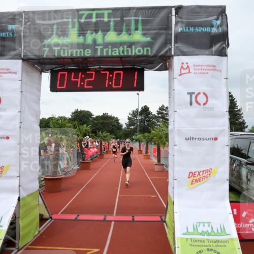 15.06.2025 - 7 Türme Triathlon Michael Strokosch http://msf.ph/oto/7992809 15.06.2025 14:27:00 Ziel 908, 1040 meine-sportfotos.de
