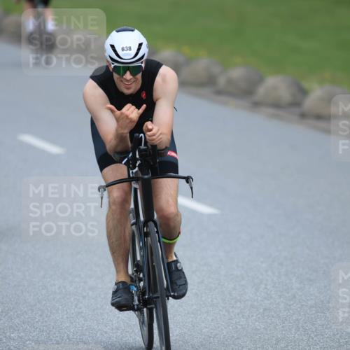 21.06.2025 - 27. Vierlanden-Triathlon H.Heesch http://msf.ph/oto/7992855 15.06.2025 12:03:54 Radfahren 151, 638, 764, 775, 798, 858, 956 meine-sportfotos.de