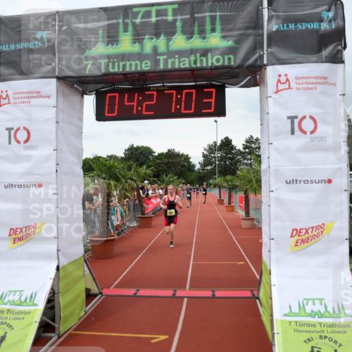 15.06.2025 - 7 Türme Triathlon Michael Strokosch http://msf.ph/oto/7992864 15.06.2025 14:27:03 Ziel 908, 1040 meine-sportfotos.de