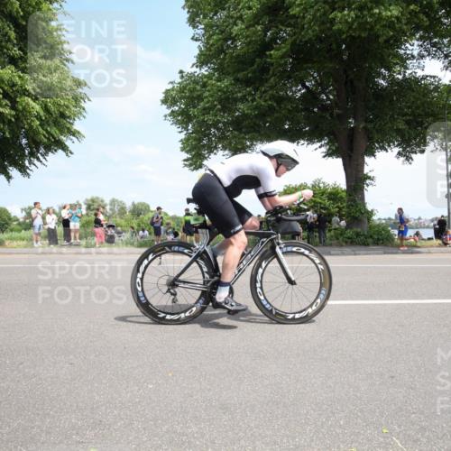15.06.2025 - 7 Türme Triathlon Yannick Fuchs http://msf.ph/oto/7992890 15.06.2025 13:29:34 Radfahren 284, 499, 623, 635, 950 meine-sportfotos.de