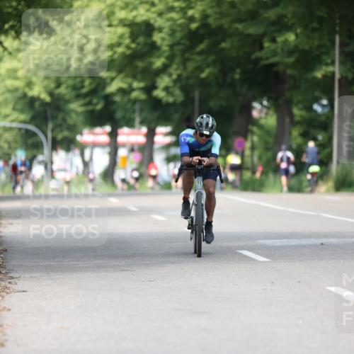 15.06.2025 - 7 Türme Triathlon Yannick Fuchs http://msf.ph/oto/7992906 15.06.2025 13:06:12 Radfahren 509 meine-sportfotos.de