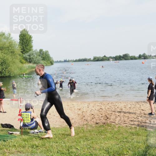 21.06.2025 - 27. Vierlanden-Triathlon MichiJ http://msf.ph/oto/7992975 15.06.2026 09:55:19 Schwimmen 299, 306, 311, 316, 327, 348, 353 meine-sportfotos.de