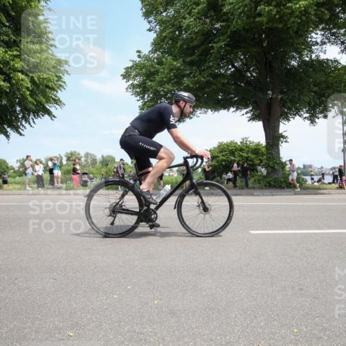 15.06.2025 - 7 Türme Triathlon Yannick Fuchs http://msf.ph/oto/7993018 15.06.2025 13:30:17 Radfahren 663, 681, 872, 1019, 1064, 1070 meine-sportfotos.de