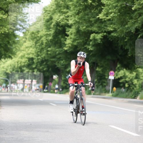 15.06.2025 - 7 Türme Triathlon Yannick Fuchs http://msf.ph/oto/7993043 15.06.2025 13:06:25 Radfahren 207, 464, 1200 meine-sportfotos.de