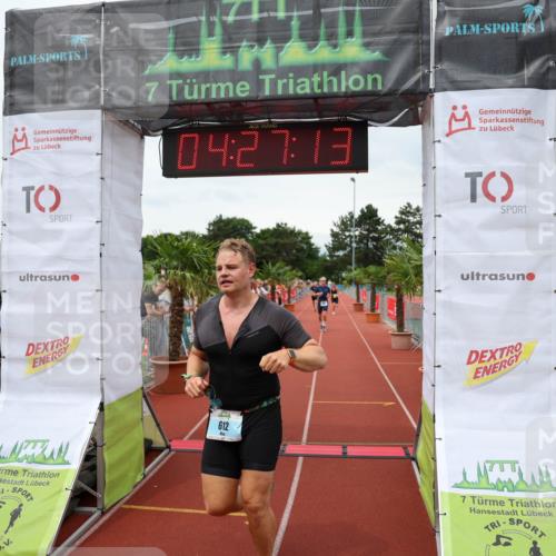 15.06.2025 - 7 Türme Triathlon Michael Strokosch http://msf.ph/oto/7993093 15.06.2025 14:27:12 Ziel 612, 794, 1040 meine-sportfotos.de