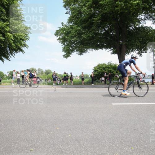 15.06.2025 - 7 Türme Triathlon Yannick Fuchs http://msf.ph/oto/7993120 15.06.2025 13:30:25 Radfahren 305, 332, 462, 681, 1019, 1028, 1070 meine-sportfotos.de