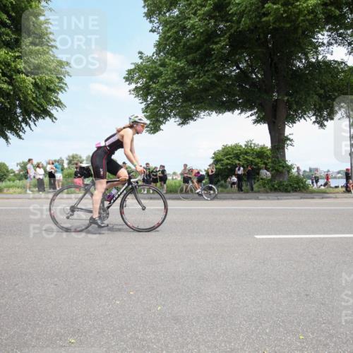 15.06.2025 - 7 Türme Triathlon Yannick Fuchs http://msf.ph/oto/7993148 15.06.2025 13:30:31 Radfahren 305, 332, 545, 786, 1028 meine-sportfotos.de