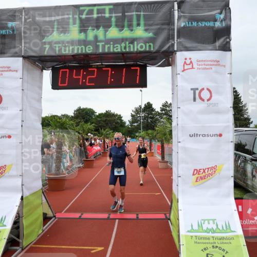 15.06.2025 - 7 Türme Triathlon Michael Strokosch http://msf.ph/oto/7993154 15.06.2025 14:27:17 Ziel 612, 621, 794, 835, 1079 meine-sportfotos.de