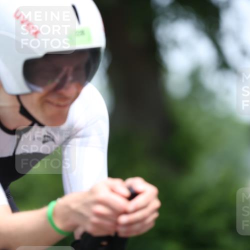 15.06.2025 - 7 Türme Triathlon Yannick Fuchs http://msf.ph/oto/7993372 15.06.2025 12:06:58 Radfahren 311 meine-sportfotos.de