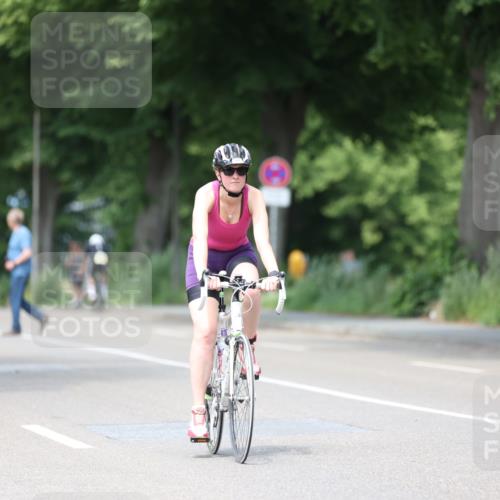 15.06.2025 - 7 Türme Triathlon Yannick Fuchs http://msf.ph/oto/7993388 15.06.2025 13:07:05 Radfahren 617, 785, 1080 meine-sportfotos.de