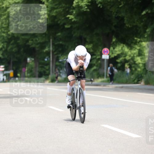 15.06.2025 - 7 Türme Triathlon Yannick Fuchs http://msf.ph/oto/7993412 15.06.2025 12:07:03 Radfahren 311 meine-sportfotos.de