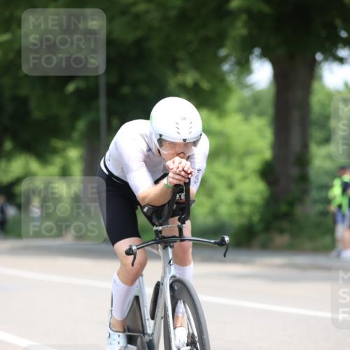 15.06.2025 - 7 Türme Triathlon Yannick Fuchs http://msf.ph/oto/7993419 15.06.2025 12:07:04 Radfahren 311 meine-sportfotos.de