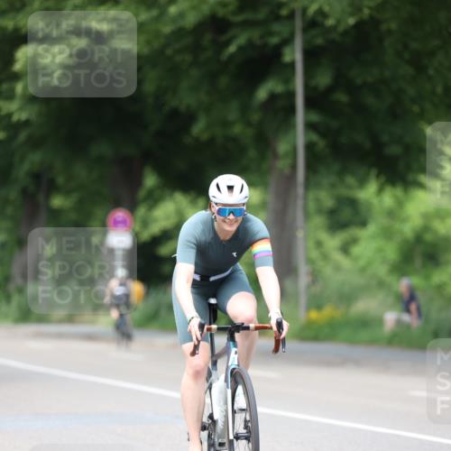 15.06.2025 - 7 Türme Triathlon Yannick Fuchs http://msf.ph/oto/7993554 15.06.2025 13:07:22 Radfahren 548, 589 meine-sportfotos.de