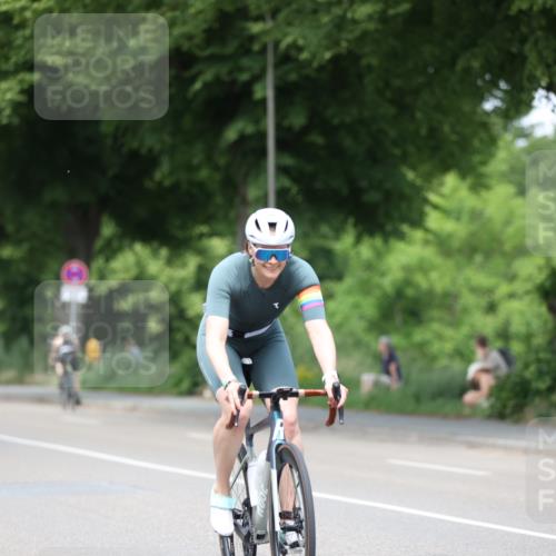 15.06.2025 - 7 Türme Triathlon Yannick Fuchs http://msf.ph/oto/7993561 15.06.2025 13:07:22 Radfahren 548, 589 meine-sportfotos.de