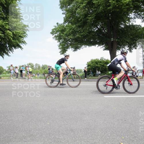 15.06.2025 - 7 Türme Triathlon Yannick Fuchs http://msf.ph/oto/7993574 15.06.2025 13:31:57 Radfahren 298, 579, 665, 784, 1087, 1167, 1169 meine-sportfotos.de