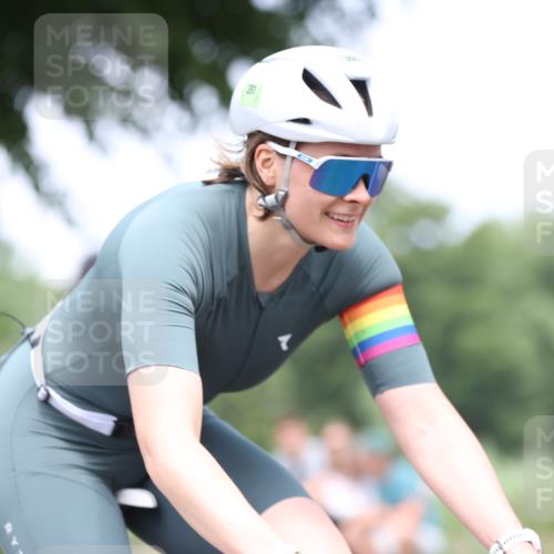 15.06.2025 - 7 Türme Triathlon Yannick Fuchs http://msf.ph/oto/7993595 15.06.2025 13:07:23 Radfahren 548, 589 meine-sportfotos.de