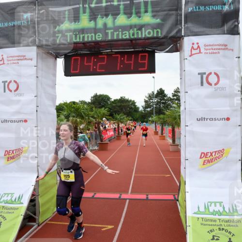 15.06.2025 - 7 Türme Triathlon Michael Strokosch http://msf.ph/oto/7993624 15.06.2025 14:27:48 Ziel 702, 911, 993, 1125 meine-sportfotos.de