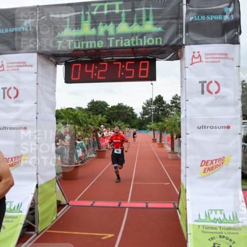 15.06.2025 - 7 Türme Triathlon Michael Strokosch http://msf.ph/oto/7993708 15.06.2025 14:27:57 Ziel 485, 606, 911, 993 meine-sportfotos.de