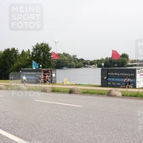 15.06.2025 - 27. Vierlanden-Triathlon H.Heesch http://msf.ph/oto/7993709 15.06.2025 11:17:23 Radfahren 672, 782, 847 meine-sportfotos.de