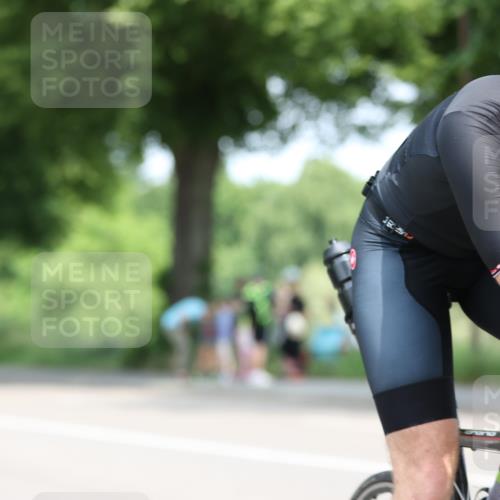 15.06.2025 - 7 Türme Triathlon Yannick Fuchs http://msf.ph/oto/7993714 15.06.2025 12:07:49 Radfahren 280, 282, 285, 292, 333 meine-sportfotos.de