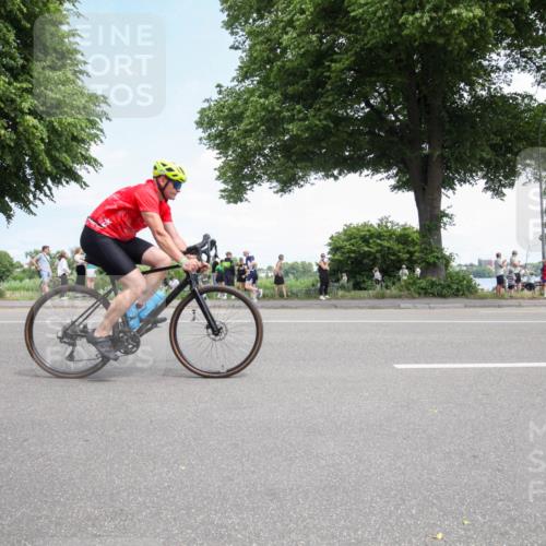 15.06.2025 - 7 Türme Triathlon Yannick Fuchs http://msf.ph/oto/7993717 15.06.2025 13:32:35 Radfahren 367, 515, 644, 1066 meine-sportfotos.de