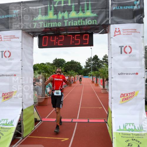 15.06.2025 - 7 Türme Triathlon Michael Strokosch http://msf.ph/oto/7993731 15.06.2025 14:27:59 Ziel 485, 606, 911 meine-sportfotos.de