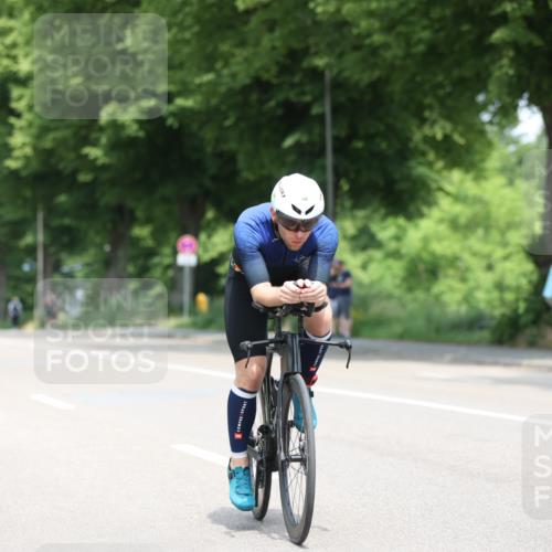 15.06.2025 - 7 Türme Triathlon Yannick Fuchs http://msf.ph/oto/7993732 15.06.2025 12:07:50 Radfahren 280, 282, 285, 292, 333 meine-sportfotos.de