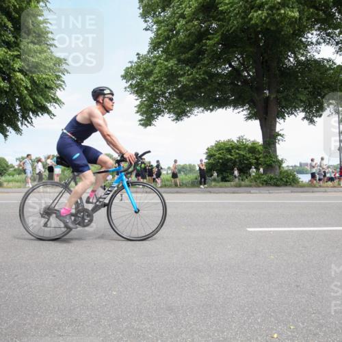 15.06.2025 - 7 Türme Triathlon Yannick Fuchs http://msf.ph/oto/7993738 15.06.2025 13:32:35 Radfahren 367, 515, 644, 1066 meine-sportfotos.de