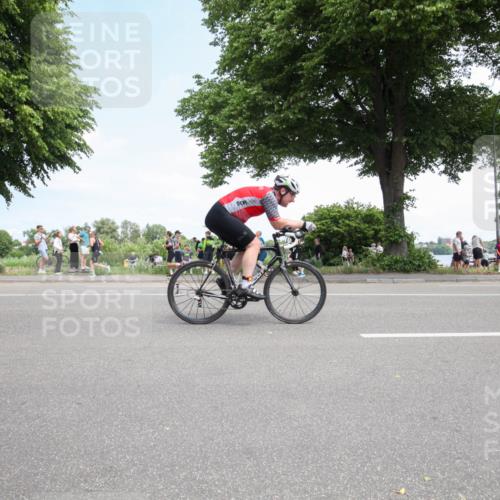 15.06.2025 - 7 Türme Triathlon Yannick Fuchs http://msf.ph/oto/7993745 15.06.2025 13:32:42 Radfahren 398, 585, 644, 1066 meine-sportfotos.de