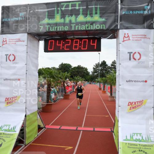 15.06.2025 - 7 Türme Triathlon Michael Strokosch http://msf.ph/oto/7993759 15.06.2025 14:28:03 Ziel 485, 606, 706 meine-sportfotos.de