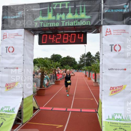 15.06.2025 - 7 Türme Triathlon Michael Strokosch http://msf.ph/oto/7993766 15.06.2025 14:28:04 Ziel 606, 706 meine-sportfotos.de